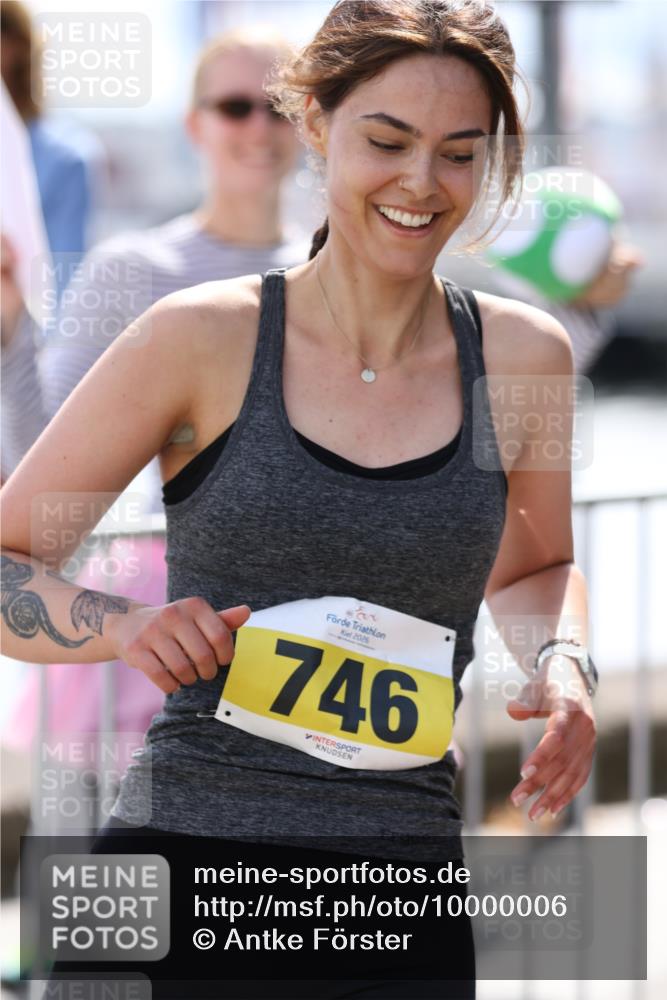 16.08.2026 - KN Förde Triathlon 2026 Antke Förster http://msf.ph/oto/10000006 16.08.2026 13:59:10 Laufen  meine-sportfotos.de