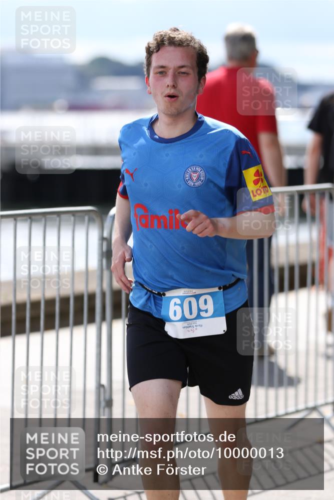 16.08.2026 - KN Förde Triathlon 2026 Antke Förster http://msf.ph/oto/10000013 16.08.2026 13:59:28 Laufen  meine-sportfotos.de