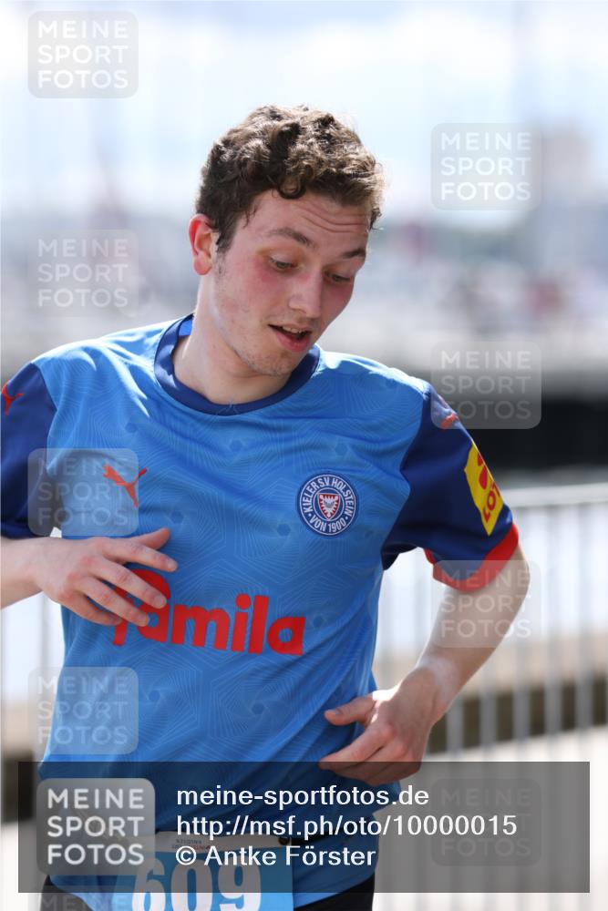 16.08.2026 - KN Förde Triathlon 2026 Antke Förster http://msf.ph/oto/10000015 16.08.2026 13:59:29 Laufen  meine-sportfotos.de