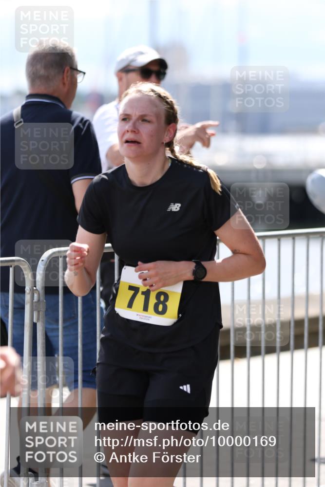 16.08.2026 - KN Förde Triathlon 2026 Antke Förster http://msf.ph/oto/10000169 16.08.2026 14:02:36 Laufen  meine-sportfotos.de