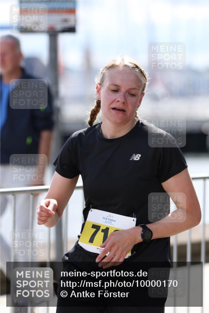 16.08.2026 - KN Förde Triathlon 2026 Antke Förster http://msf.ph/oto/10000170 16.08.2026 14:02:37 Laufen  meine-sportfotos.de
