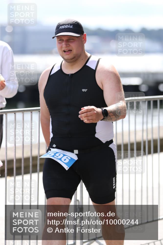 16.08.2026 - KN Förde Triathlon 2026 Antke Förster http://msf.ph/oto/10000244 16.08.2026 14:05:43 Laufen  meine-sportfotos.de