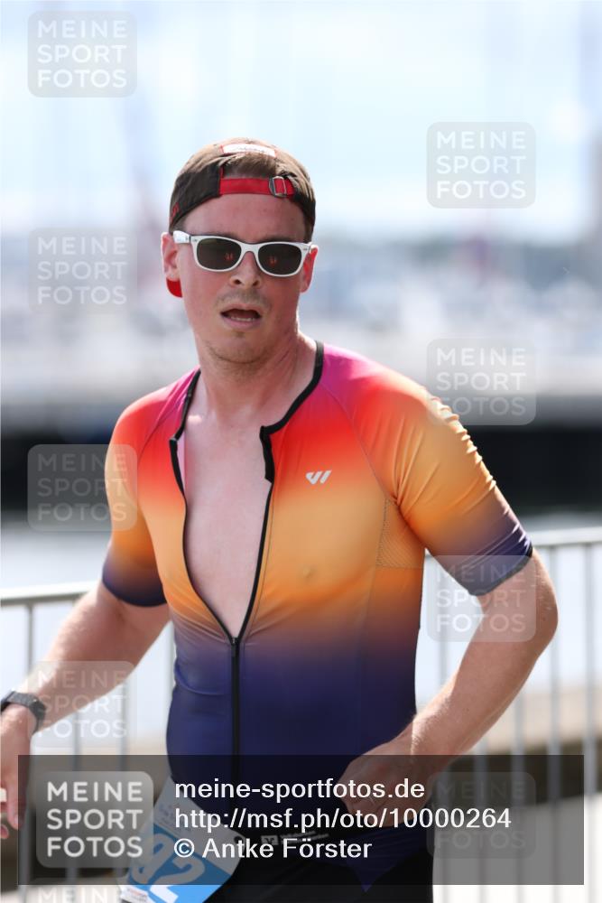 16.08.2026 - KN Förde Triathlon 2026 Antke Förster http://msf.ph/oto/10000264 16.08.2026 14:06:08 Laufen  meine-sportfotos.de