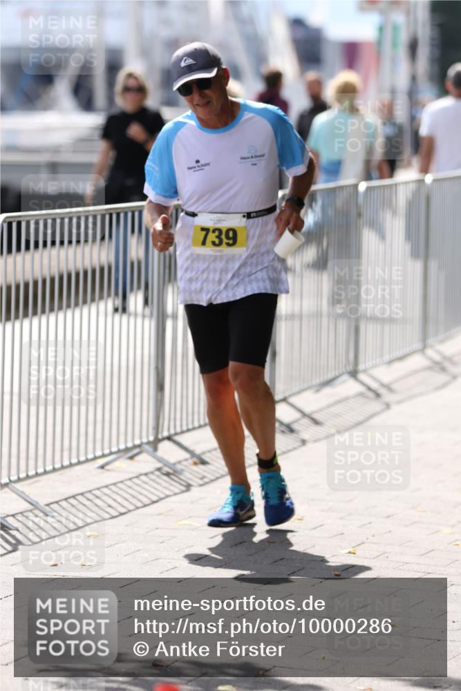 16.08.2026 - KN Förde Triathlon 2026 Antke Förster http://msf.ph/oto/10000286 16.08.2026 14:08:15 Laufen  meine-sportfotos.de