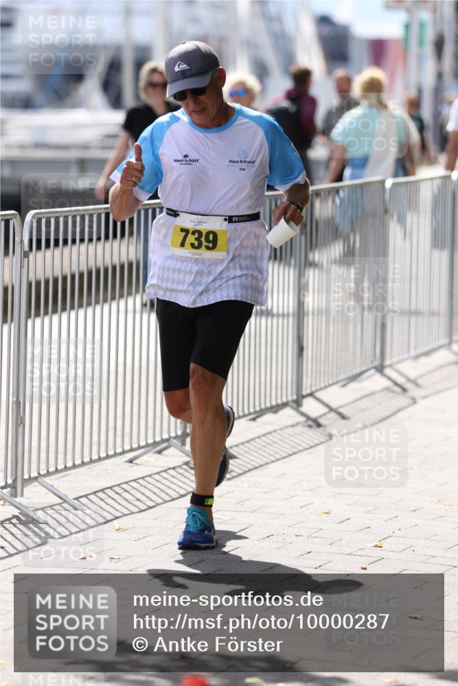 16.08.2026 - KN Förde Triathlon 2026 Antke Förster http://msf.ph/oto/10000287 16.08.2026 14:08:15 Laufen  meine-sportfotos.de