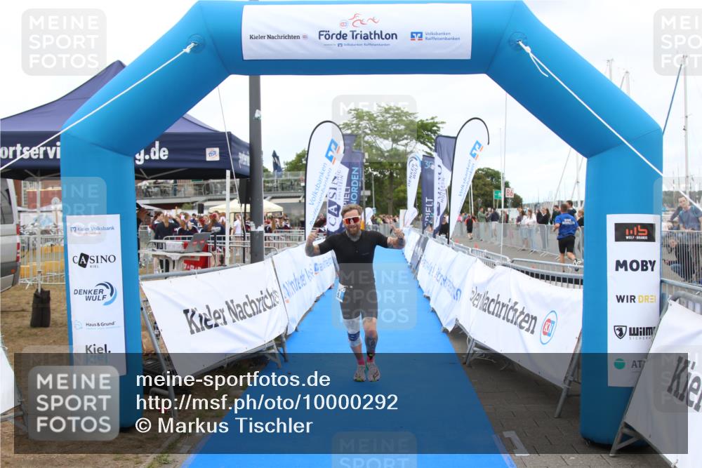 16.08.2026 - KN Förde Triathlon 2026 Markus Tischler http://msf.ph/oto/10000292 16.08.2026 12:17:17 Ziel 347, 364, 421, 347, 364, 421 meine-sportfotos.de