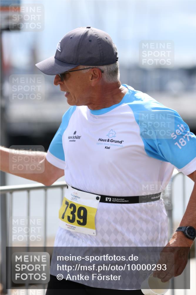 16.08.2026 - KN Förde Triathlon 2026 Antke Förster http://msf.ph/oto/10000293 16.08.2026 14:08:19 Laufen  meine-sportfotos.de