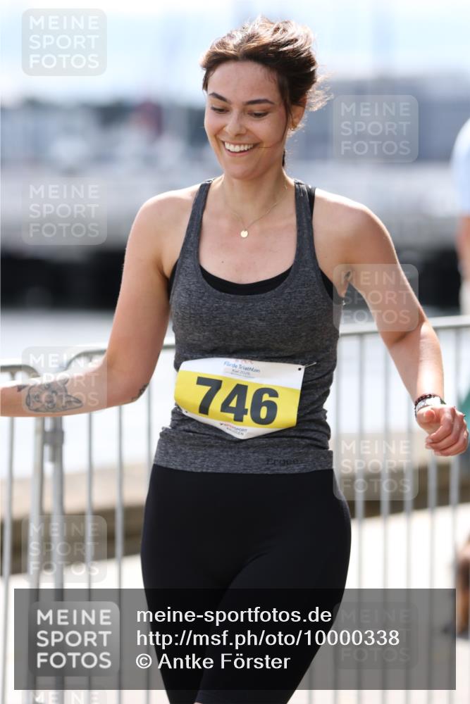 16.08.2026 - KN Förde Triathlon 2026 Antke Förster http://msf.ph/oto/10000338 16.08.2026 14:09:53 Laufen  meine-sportfotos.de