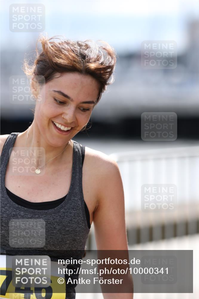 16.08.2026 - KN Förde Triathlon 2026 Antke Förster http://msf.ph/oto/10000341 16.08.2026 14:09:54 Laufen  meine-sportfotos.de