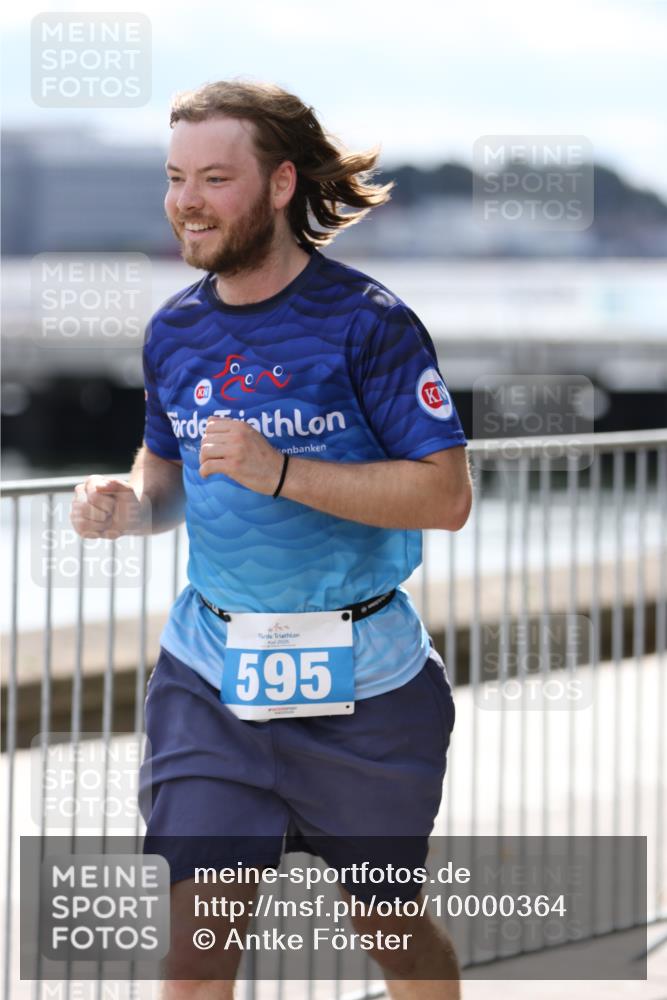 16.08.2026 - KN Förde Triathlon 2026 Antke Förster http://msf.ph/oto/10000364 16.08.2026 14:11:04 Laufen  meine-sportfotos.de