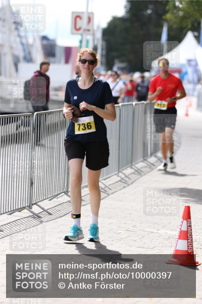 16.08.2026 - KN Förde Triathlon 2026 Antke Förster http://msf.ph/oto/10000397 16.08.2026 14:12:59 Laufen  meine-sportfotos.de