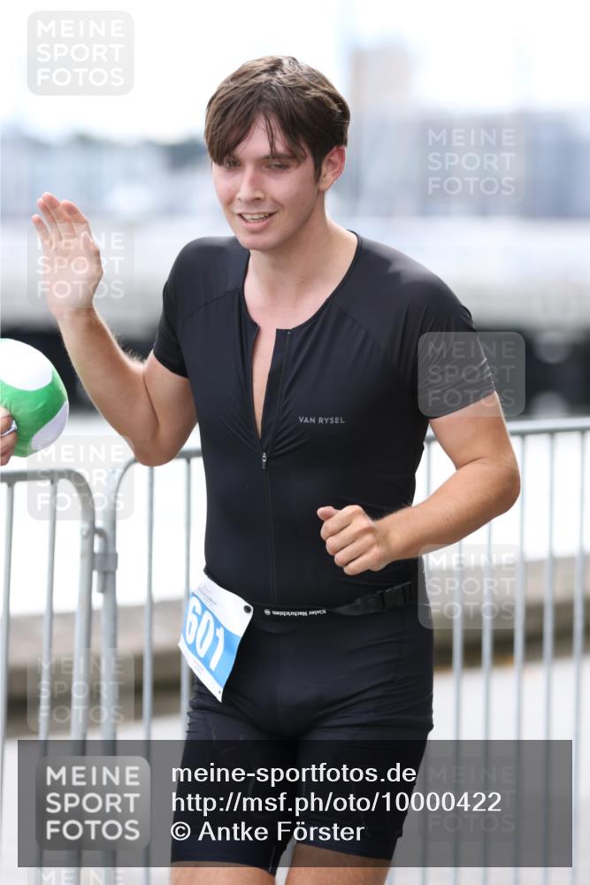 16.08.2026 - KN Förde Triathlon 2026 Antke Förster http://msf.ph/oto/10000422 16.08.2026 14:13:47 Laufen  meine-sportfotos.de