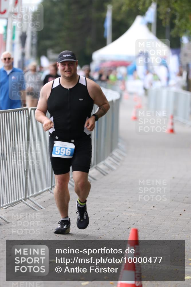 16.08.2026 - KN Förde Triathlon 2026 Antke Förster http://msf.ph/oto/10000477 16.08.2026 14:19:01 Laufen  meine-sportfotos.de