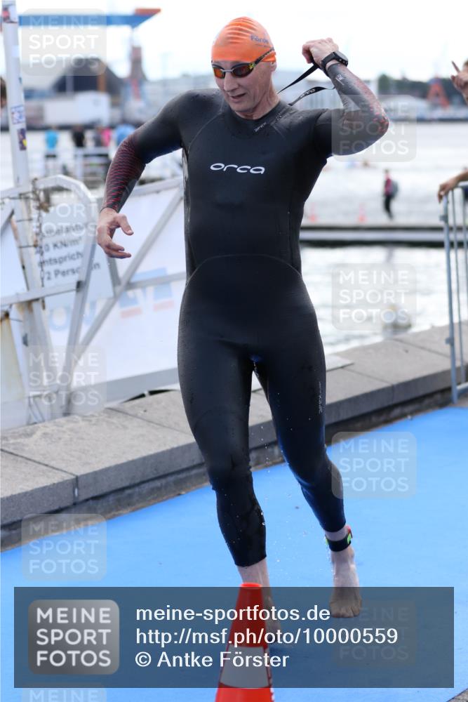 16.08.2026 - KN Förde Triathlon 2026 Antke Förster http://msf.ph/oto/10000559 16.08.2026 14:48:50 Schwimmen 2, 11, 13, 15, 3, 12, 13, 14 meine-sportfotos.de