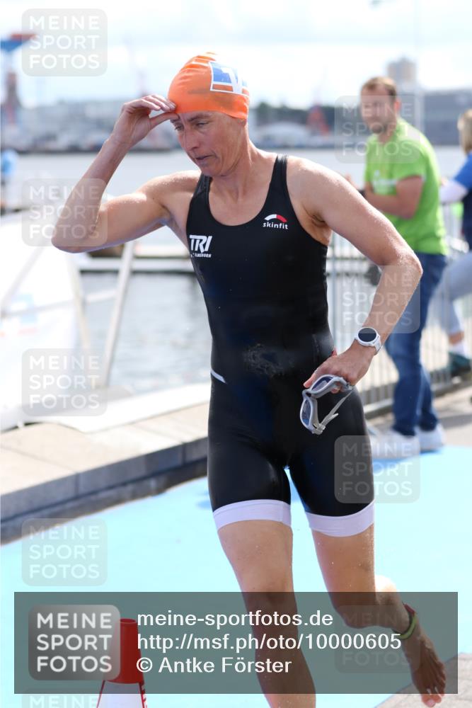 16.08.2026 - KN Förde Triathlon 2026 Antke Förster http://msf.ph/oto/10000605 16.08.2026 14:53:54 Schwimmen 16, 20, 33 meine-sportfotos.de