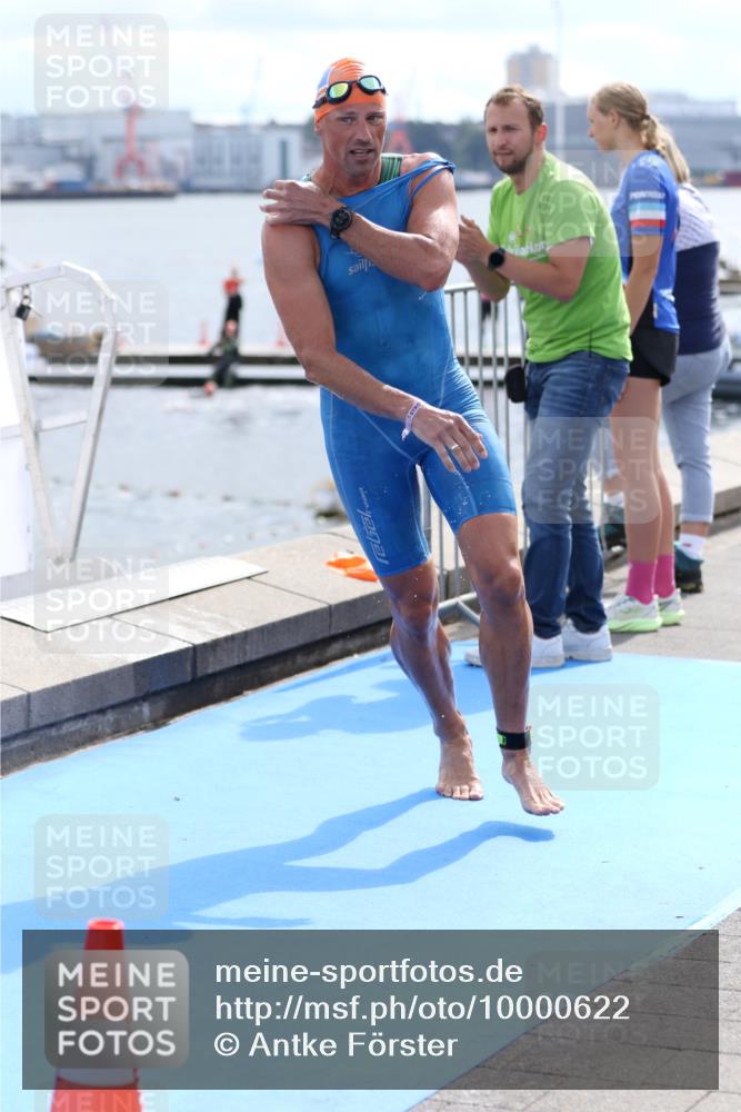 16.08.2026 - KN Förde Triathlon 2026 Antke Förster http://msf.ph/oto/10000622 16.08.2026 14:54:46 Schwimmen 24, 19, 22, 26, 27, 28, 31, 34, 35 meine-sportfotos.de