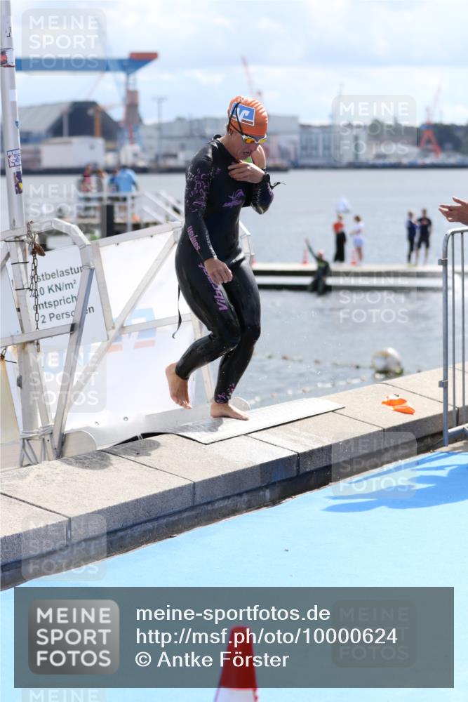 16.08.2026 - KN Förde Triathlon 2026 Antke Förster http://msf.ph/oto/10000624 16.08.2026 14:54:53 Schwimmen 22, 24, 31, 19, 26, 27, 28, 34, 35, 36 meine-sportfotos.de
