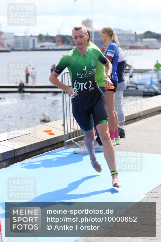 16.08.2026 - KN Förde Triathlon 2026 Antke Förster http://msf.ph/oto/10000652 16.08.2026 14:55:09 Schwimmen 19, 22, 24, 26, 27, 28, 31, 34, 35, 21, 25, 26, 30, 36, 37 meine-sportfotos.de