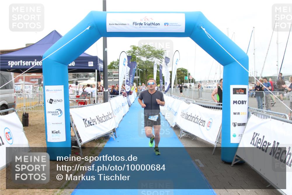 16.08.2026 - KN Förde Triathlon 2026 Markus Tischler http://msf.ph/oto/10000684 16.08.2026 12:22:56 Ziel 400, 409, 400, 409 meine-sportfotos.de