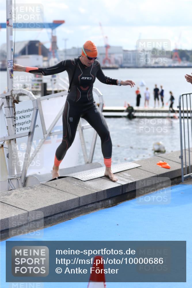 16.08.2026 - KN Förde Triathlon 2026 Antke Förster http://msf.ph/oto/10000686 16.08.2026 14:55:58 Schwimmen 18, 23, 29, 17, 32 meine-sportfotos.de