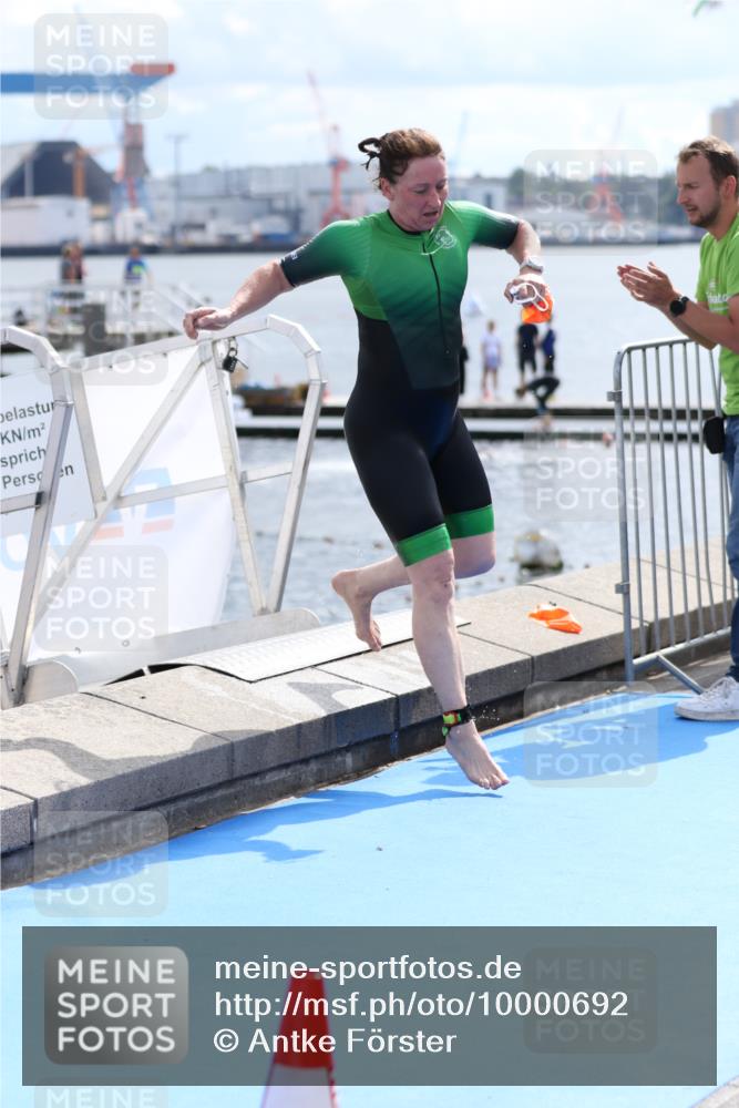 16.08.2026 - KN Förde Triathlon 2026 Antke Förster http://msf.ph/oto/10000692 16.08.2026 14:56:01 Schwimmen 17, 18, 23, 29, 32 meine-sportfotos.de