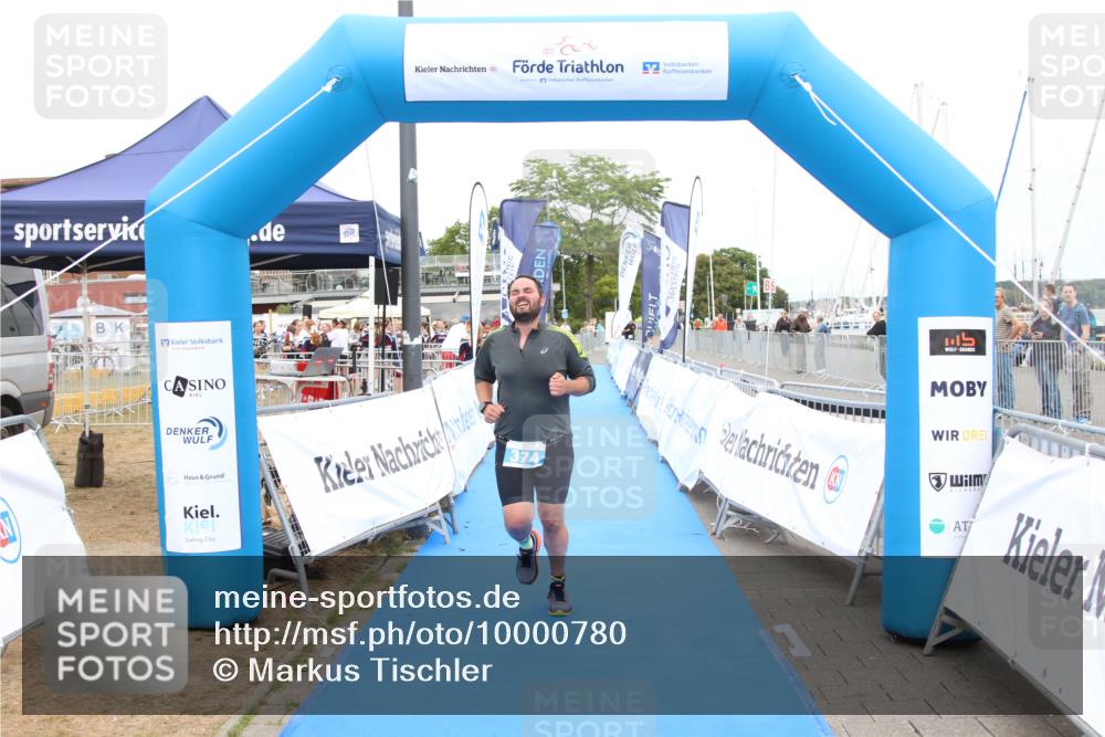 16.08.2026 - KN Förde Triathlon 2026 Markus Tischler http://msf.ph/oto/10000780 16.08.2026 12:24:21 Ziel 374, 374 meine-sportfotos.de