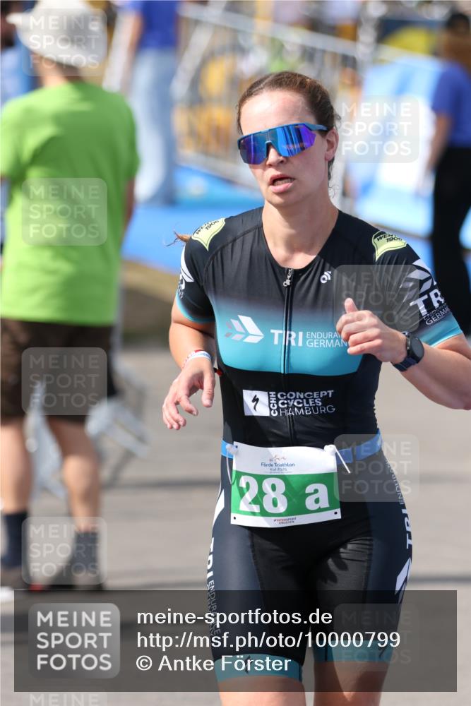 16.08.2026 - KN Förde Triathlon 2026 Antke Förster http://msf.ph/oto/10000799 16.08.2026 15:08:03 Laufen  meine-sportfotos.de