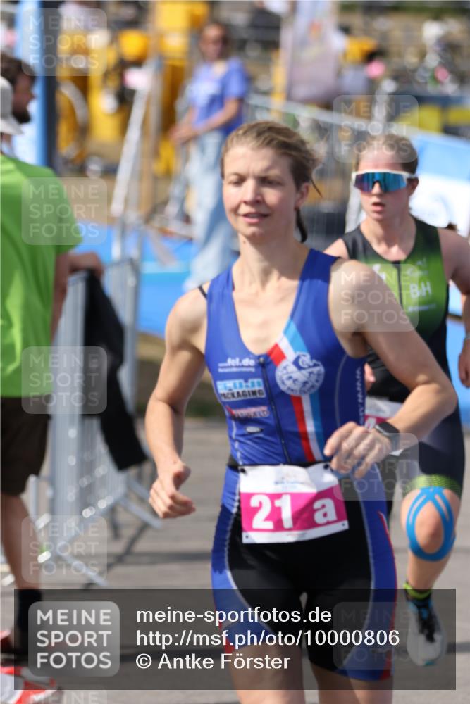 16.08.2026 - KN Förde Triathlon 2026 Antke Förster http://msf.ph/oto/10000806 16.08.2026 15:08:15 Laufen  meine-sportfotos.de
