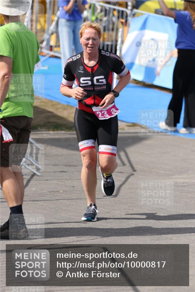 16.08.2026 - KN Förde Triathlon 2026 Antke Förster http://msf.ph/oto/10000817 16.08.2026 15:08:43 Laufen  meine-sportfotos.de