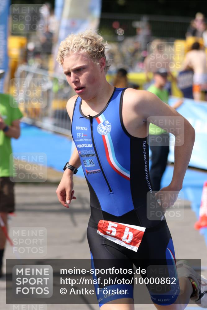 16.08.2026 - KN Förde Triathlon 2026 Antke Förster http://msf.ph/oto/10000862 16.08.2026 15:22:10 Laufen  meine-sportfotos.de