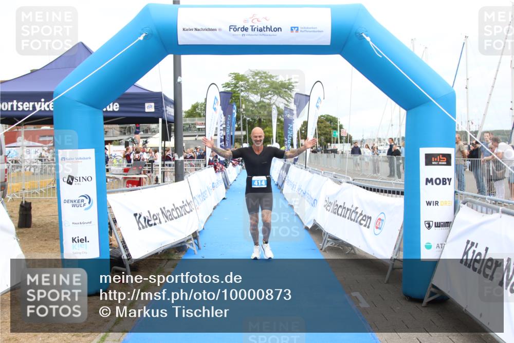 16.08.2026 - KN Förde Triathlon 2026 Markus Tischler http://msf.ph/oto/10000873 16.08.2026 12:25:44 Ziel 414, 417, 414, 417 meine-sportfotos.de