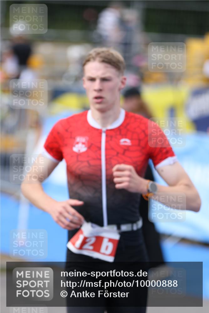 16.08.2026 - KN Förde Triathlon 2026 Antke Förster http://msf.ph/oto/10000888 16.08.2026 15:24:32 Laufen  meine-sportfotos.de