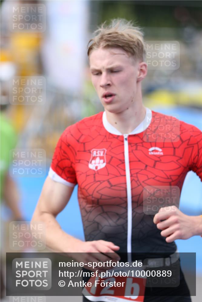 16.08.2026 - KN Förde Triathlon 2026 Antke Förster http://msf.ph/oto/10000889 16.08.2026 15:24:33 Laufen  meine-sportfotos.de