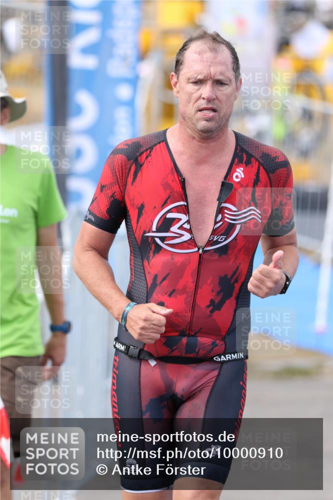16.08.2026 - KN Förde Triathlon 2026 Antke Förster http://msf.ph/oto/10000910 16.08.2026 15:26:38 Laufen  meine-sportfotos.de