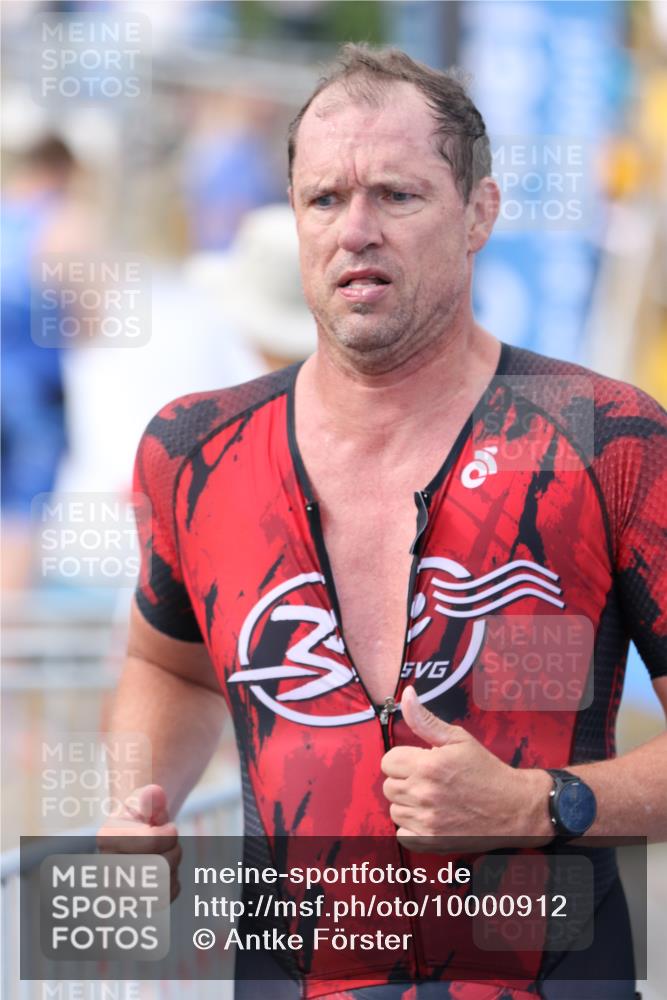 16.08.2026 - KN Förde Triathlon 2026 Antke Förster http://msf.ph/oto/10000912 16.08.2026 15:26:39 Laufen  meine-sportfotos.de