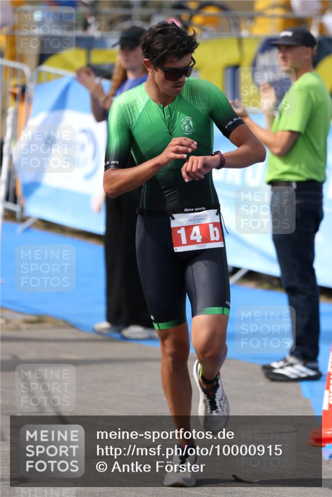 16.08.2026 - KN Förde Triathlon 2026 Antke Förster http://msf.ph/oto/10000915 16.08.2026 15:27:05 Laufen  meine-sportfotos.de