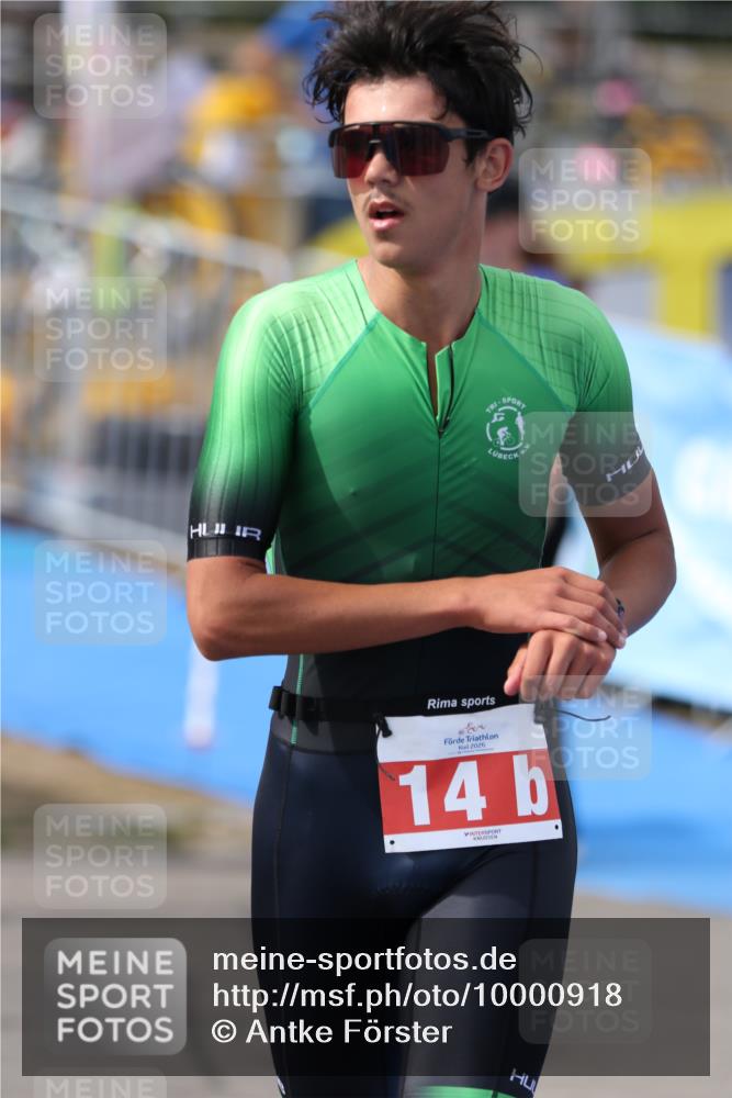 16.08.2026 - KN Förde Triathlon 2026 Antke Förster http://msf.ph/oto/10000918 16.08.2026 15:27:06 Laufen  meine-sportfotos.de