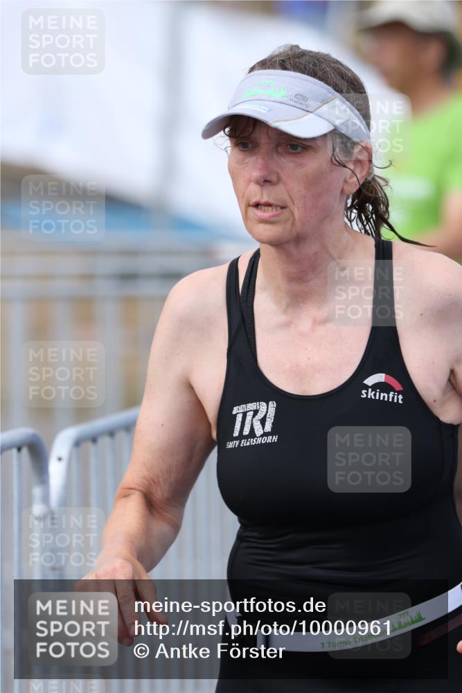 16.08.2026 - KN Förde Triathlon 2026 Antke Förster http://msf.ph/oto/10000961 16.08.2026 15:30:38 Laufen  meine-sportfotos.de