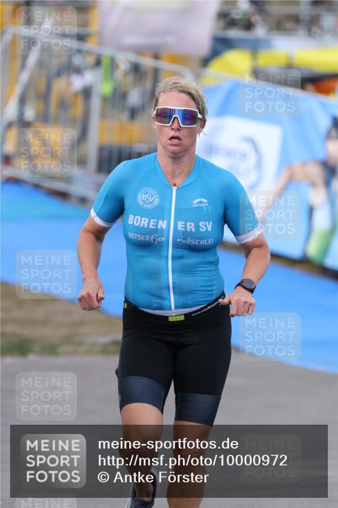 16.08.2026 - KN Förde Triathlon 2026 Antke Förster http://msf.ph/oto/10000972 16.08.2026 15:32:05 Laufen  meine-sportfotos.de
