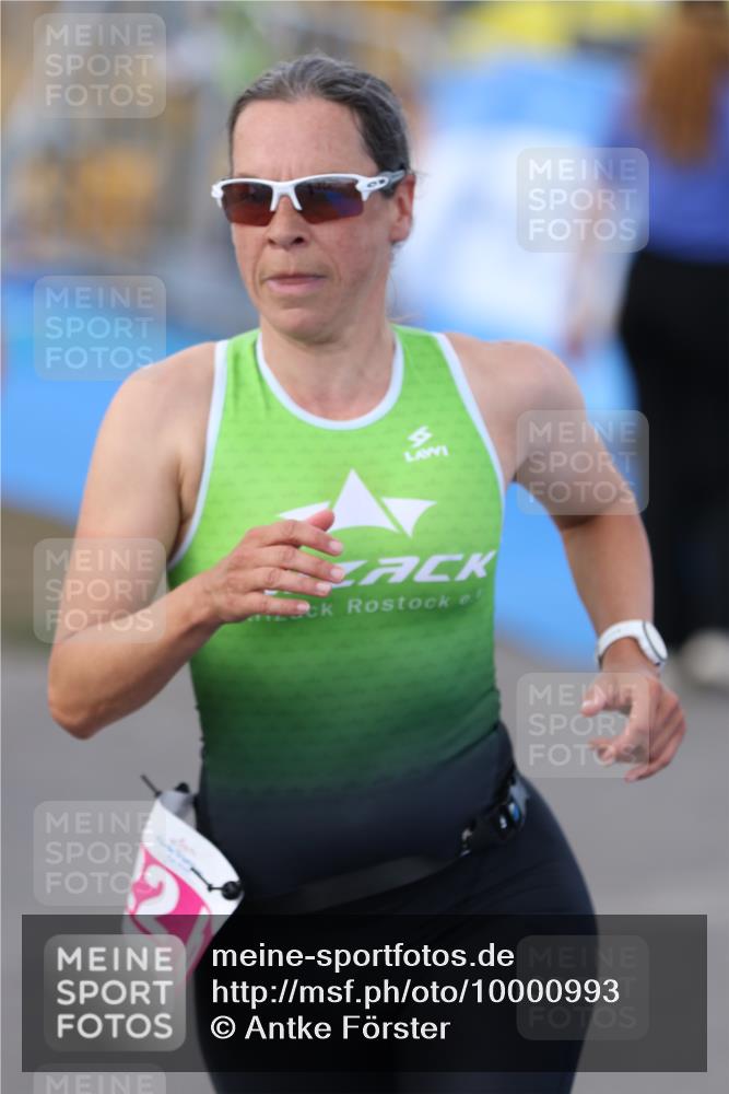 16.08.2026 - KN Förde Triathlon 2026 Antke Förster http://msf.ph/oto/10000993 16.08.2026 15:33:19 Laufen  meine-sportfotos.de