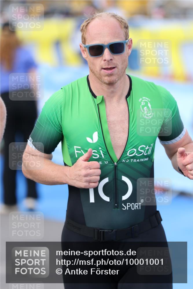 16.08.2026 - KN Förde Triathlon 2026 Antke Förster http://msf.ph/oto/10001001 16.08.2026 15:33:33 Laufen  meine-sportfotos.de