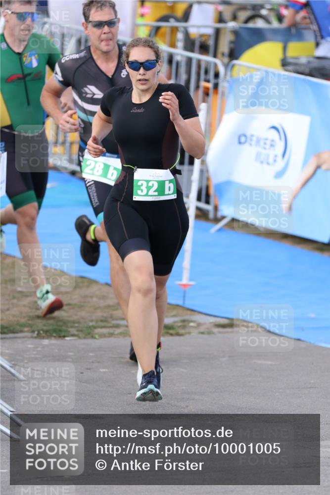 16.08.2026 - KN Förde Triathlon 2026 Antke Förster http://msf.ph/oto/10001005 16.08.2026 15:34:01 Laufen  meine-sportfotos.de