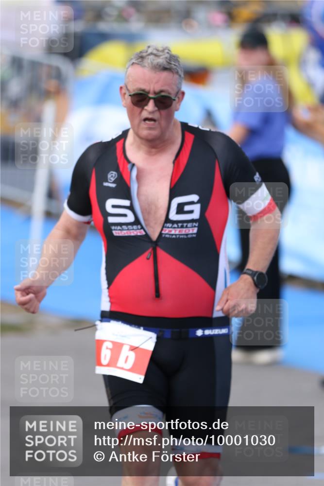 16.08.2026 - KN Förde Triathlon 2026 Antke Förster http://msf.ph/oto/10001030 16.08.2026 15:34:19 Laufen  meine-sportfotos.de