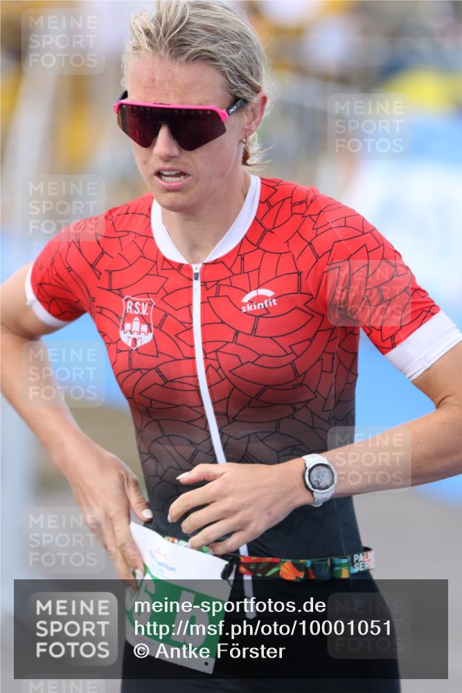 16.08.2026 - KN Förde Triathlon 2026 Antke Förster http://msf.ph/oto/10001051 16.08.2026 15:35:31 Laufen  meine-sportfotos.de
