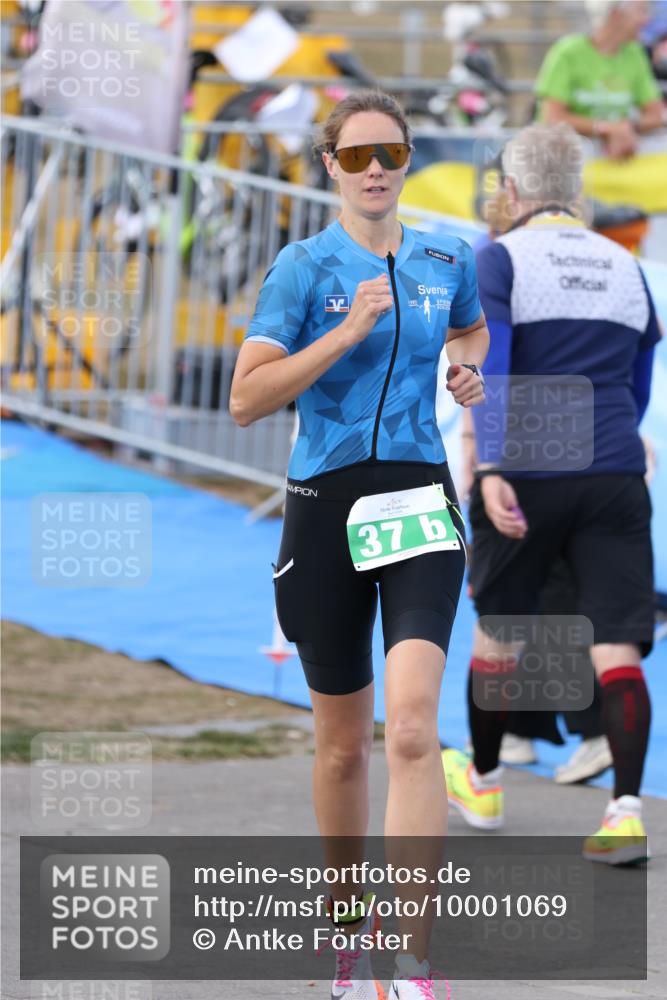 16.08.2026 - KN Förde Triathlon 2026 Antke Förster http://msf.ph/oto/10001069 16.08.2026 15:36:36 Laufen  meine-sportfotos.de
