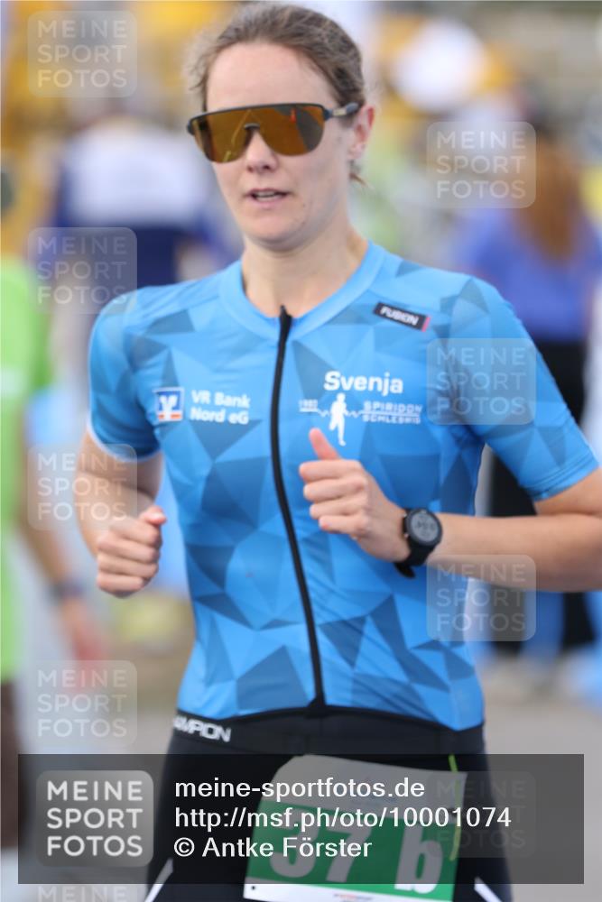 16.08.2026 - KN Förde Triathlon 2026 Antke Förster http://msf.ph/oto/10001074 16.08.2026 15:36:38 Laufen  meine-sportfotos.de