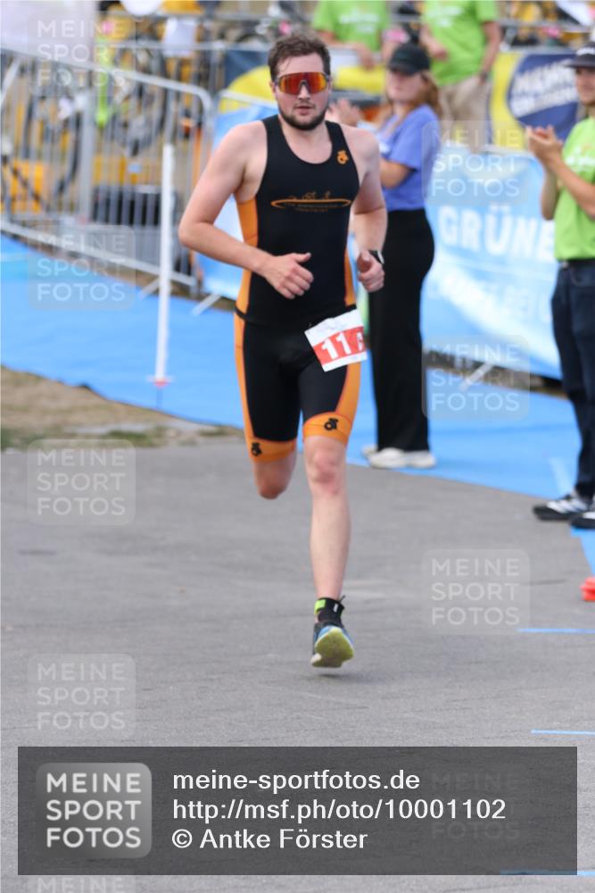 16.08.2026 - KN Förde Triathlon 2026 Antke Förster http://msf.ph/oto/10001102 16.08.2026 15:44:01 Laufen  meine-sportfotos.de