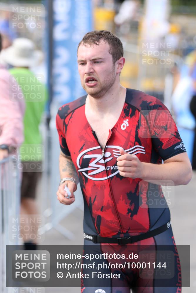 16.08.2026 - KN Förde Triathlon 2026 Antke Förster http://msf.ph/oto/10001144 16.08.2026 15:51:31 Laufen  meine-sportfotos.de