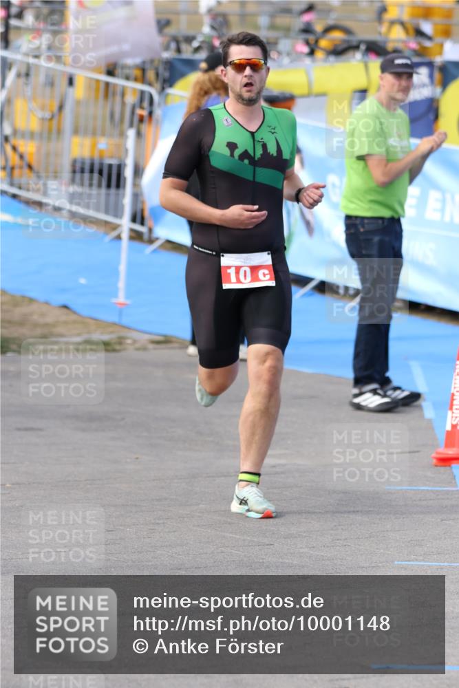 16.08.2026 - KN Förde Triathlon 2026 Antke Förster http://msf.ph/oto/10001148 16.08.2026 15:51:53 Laufen  meine-sportfotos.de