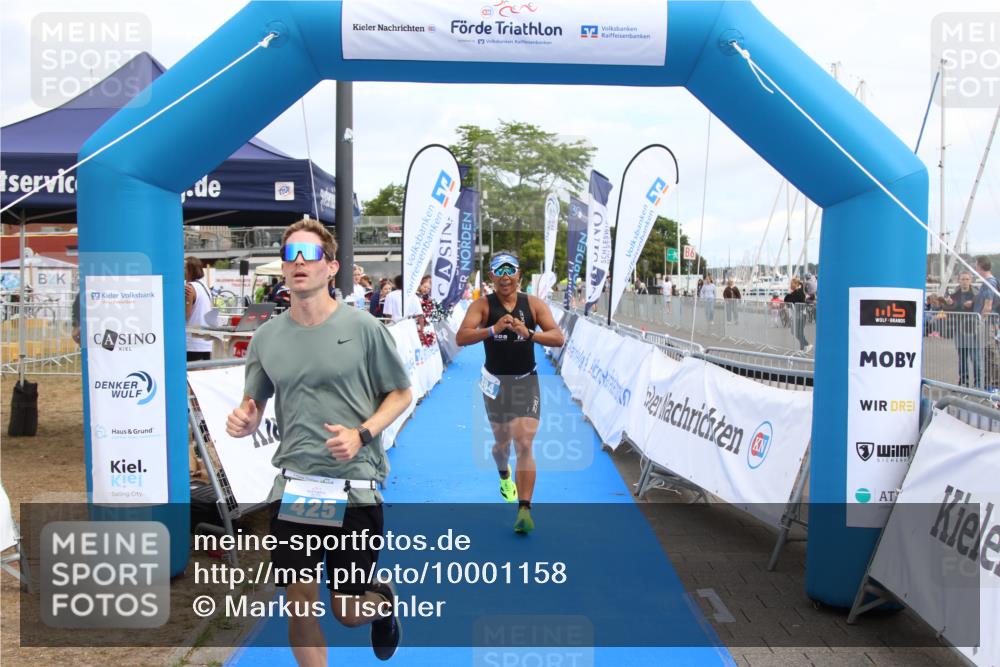 16.08.2026 - KN Förde Triathlon 2026 Markus Tischler http://msf.ph/oto/10001158 16.08.2026 12:27:53 Ziel 381, 384, 425, 381, 384, 425 meine-sportfotos.de